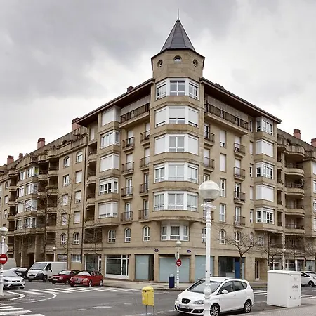 Playa De Ondarreta By Feelfree Apartment